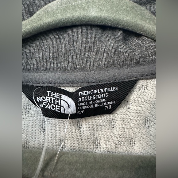 The North Face Girls Edgewater Quilted ¼ Snap - Picture 3 of 6